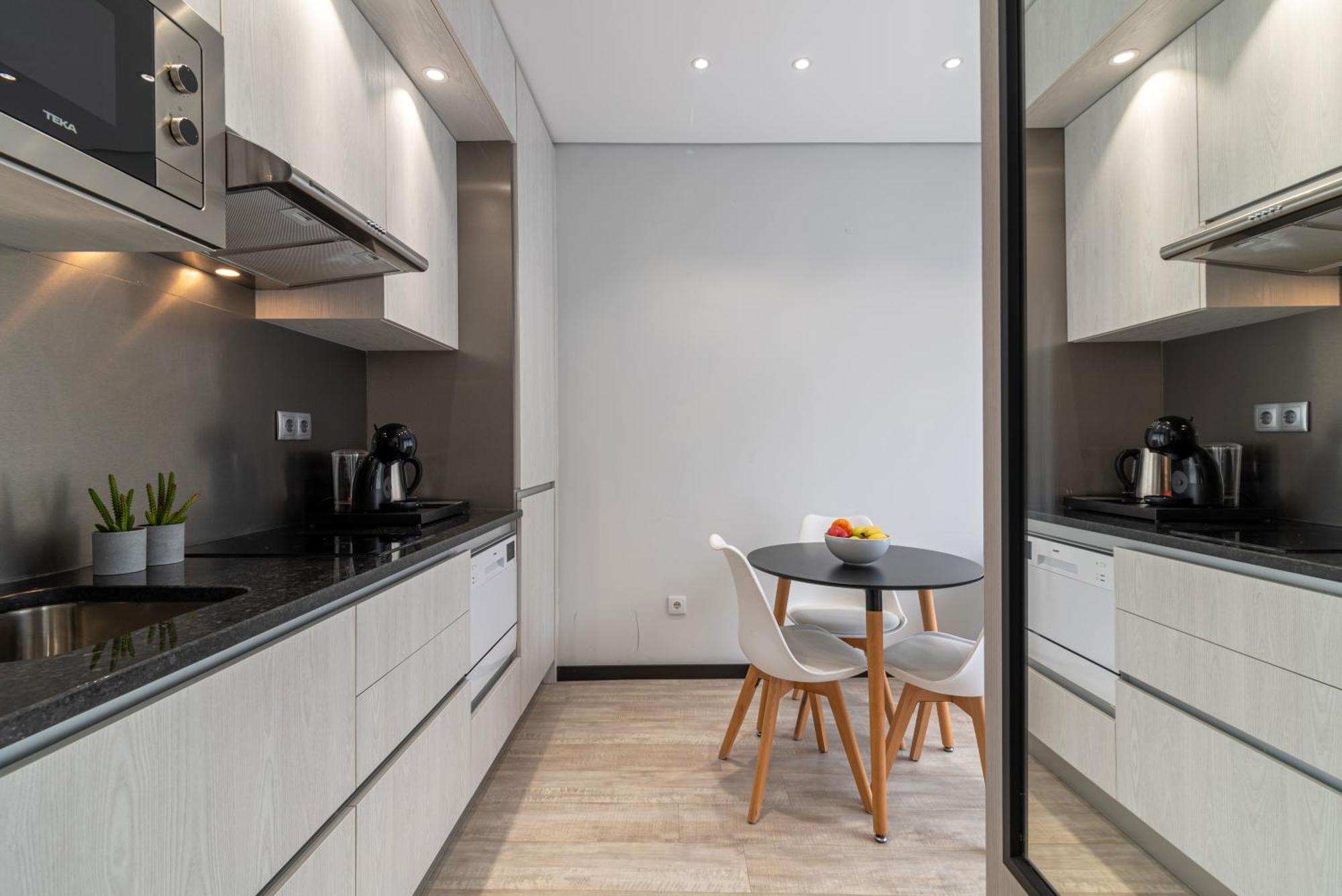 Smartr Porto Gaia Vila Nova de Gaia Bagian luar foto